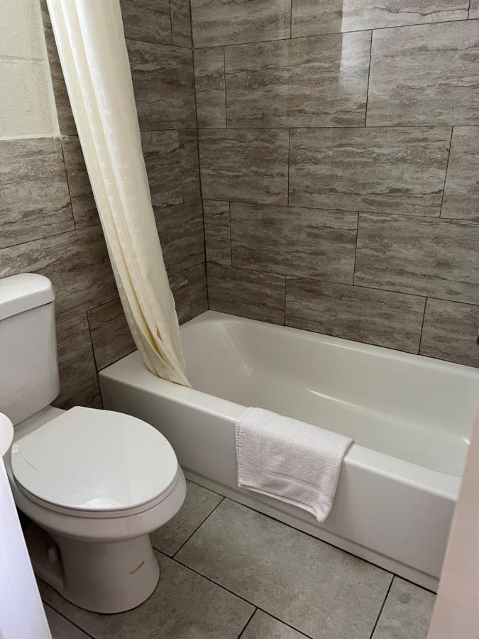 Ballinger Inn Екстер'єр фото