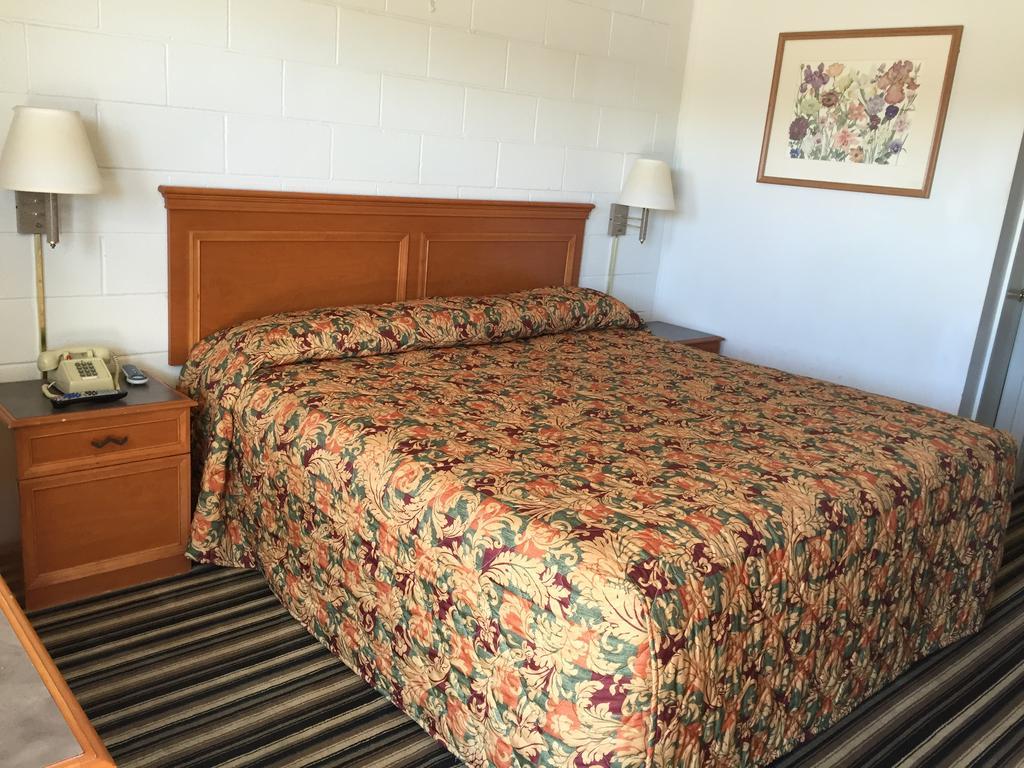 Ballinger Inn Екстер'єр фото